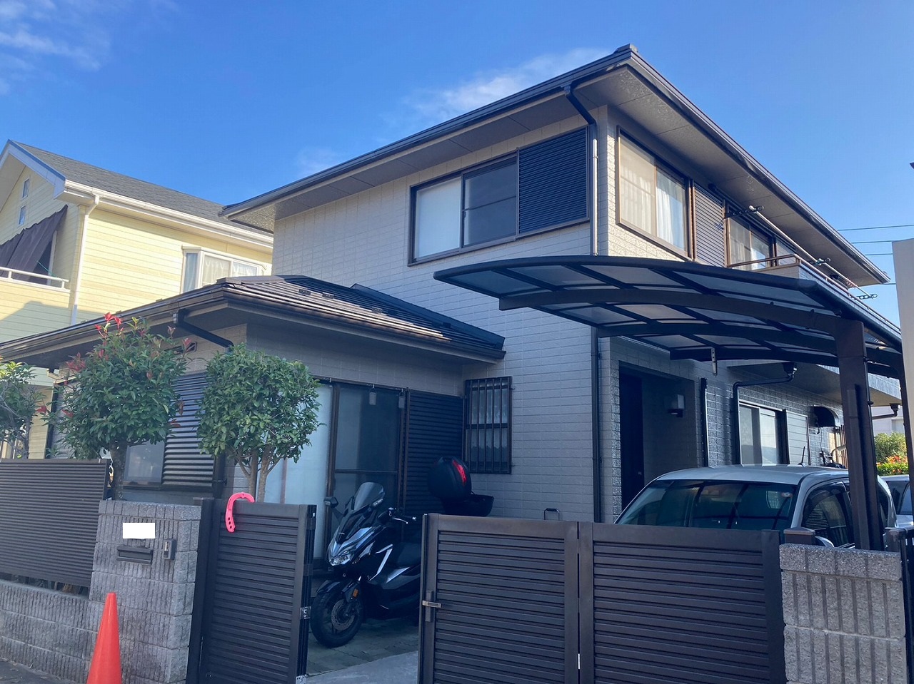千葉県印旛郡K様邸、外壁塗装・屋根カバー工事が完成しました！