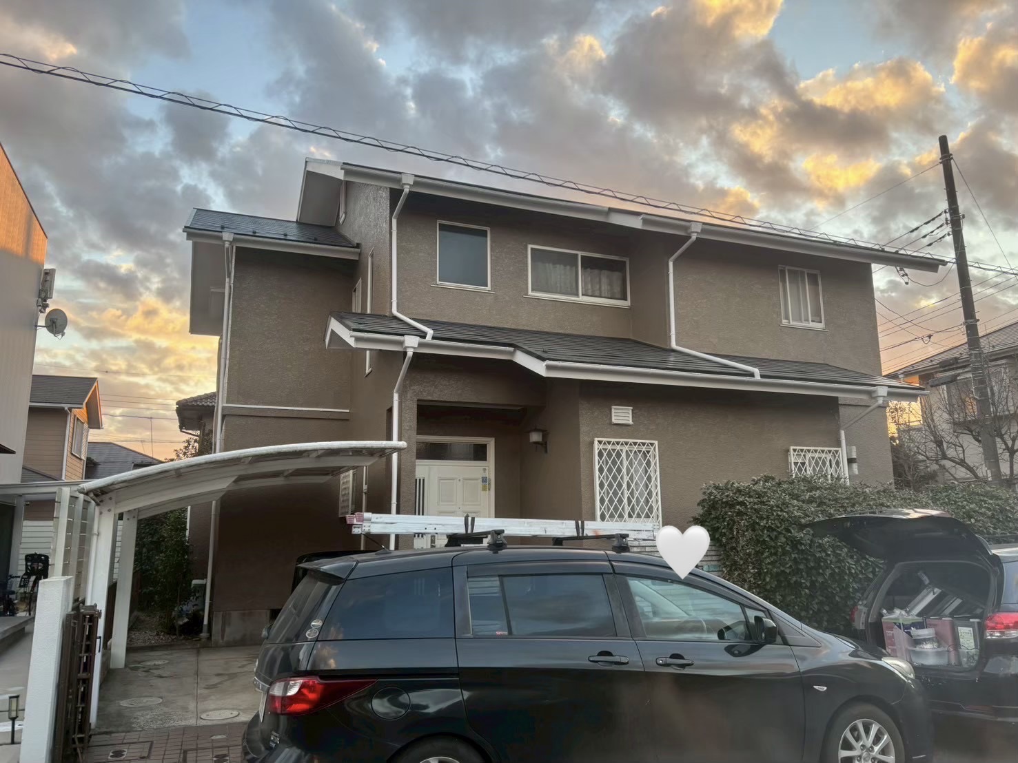 <span class="title">印旛郡A様邸、屋根、外壁塗装工事が完成しました！</span>